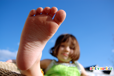 Barefoot boty v zimě? Jak udržet dětské nožky v teple