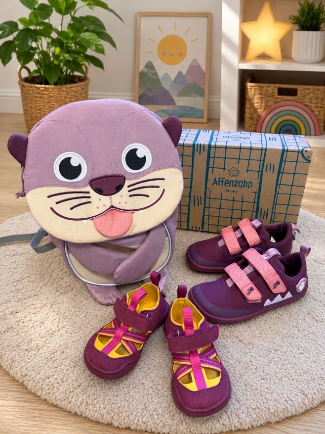🎒👟 3. produkt od nás můžete mít ZDARMA! Prázdninová akce 2+1 zdarma právě běží v Dítě v botě! 💛 Vyberte si libovolné 3...