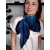Saténový šátek umělé hedvábí originální vzor Vlčí máky v královské modré velký (2)