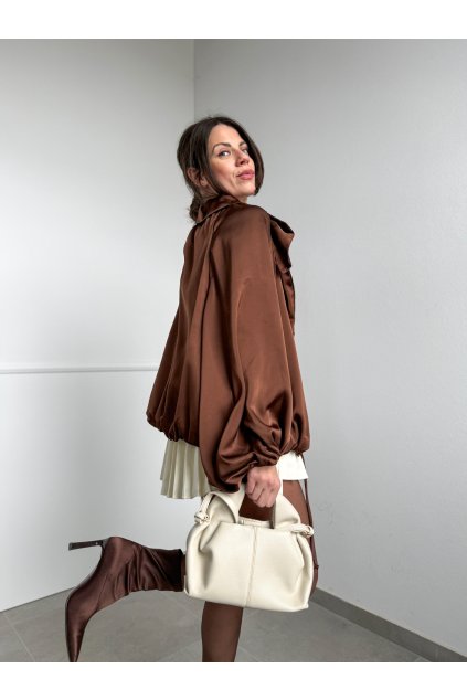 Saténová bunda so zipsom 4660