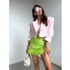 Green feathers  4011