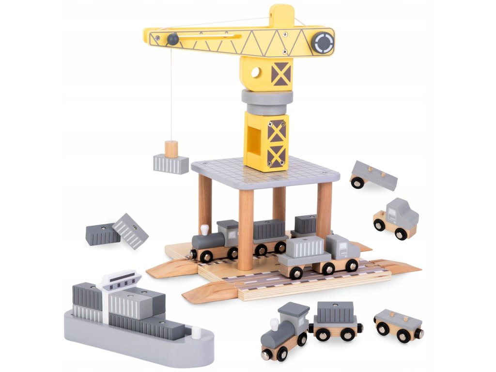 Pohyblivý přístavní jeřáb s magnetickým navijákem a doplňky  Objevte hračku, která přináší hodiny tvořivé zábavy! Tento dřevěný přístavní jeřáb s magnetickým navijákem je perfektní volbou pro malé stavitele a milovníky vlaků, lodí a techniky. Děti se díky němu přenesou do rušného přístavu, kde mohou nakládat a vykládat kontejnery, řídit pohyb vozidel a vymýšlet nekonečné herní scénáře.  Realistická zábava jako v opravdovém přístavu Hlavním prvkem sady je velký, dvoupatrový, otočný jeřáb, který se může otáčet o 360°. Je vybaven pohyblivým ramenem a silným magnetem na konci navijáku, díky kterému lze snadno zvedat dřevěné kontejnery. Děti mohou přesouvat náklad z loďí na vagony nebo kamion a zpět – přesně jako skuteční pracovníci v přístavu!  Jeřáb umožňuje pohyb nahoru–dolů i dopředu–dozadu, čímž podporuje rozvoj přesnosti a koordinace pohybů.  Bohatá sada příslušenství Součástí balení je vše potřebné pro okamžitou hru: - 1 velký, pohyblivý přístavní jeřáb s navijákem a magnetem - 1 lokomotiva - 2 vagony - 1 kamion - 1 přívěs - 1 loď – nákladní frachtovní loď pro 12 kontejnerů - 12 magnetických kontejnerů Základní deska má otvory pro koleje, takže lze sadu snadno rozšířit o další železniční prvky a vytvořit celý přístavní komplex.  Vzdělávací přínosy Tato hračka je nejen zábavná, ale také rozvíjí mnoho důležitých dovedností: - rozvíjí oko-ruka koordinaci - trénuje přesnost a trpělivost - podporuje kreativitu a prostorovou představivost - posiluje sebedůvěru dítěte - učí pečlivosti a logickému myšlení  Bezpečná a ekologická Jeřáb je vyroben z jalovcového a lipového dřeva a MDF desky. Všechny části mají hladké, zaoblené hrany a jsou natřeny netoxickými barvami. Hračka splňuje přísné evropské normy CE a EN71, takže je zcela bezpečná pro děti a zároveň šetrná k životnímu prostředí.  Specifikace: - Věk: od 3 let - Rozměry: 24 × 34 × 35 cm - Materiál: jalovcové a lipové dřevo, MDF, kov, plast - Obsah sady: jeřáb, lokomotiva, 2 vagony, kamion, přívěs, loď, 12 kontejnerů - Certifikáty: CE, EN71  Tento pohyblivý přístavní jeřáb není jen hračka – je to malý svět techniky, logistiky a fantazie, který rozvíjí dovednosti i představivost každého malého objevitele.