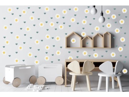 Samolepka na zeď – bílé kytičky a srdíčka