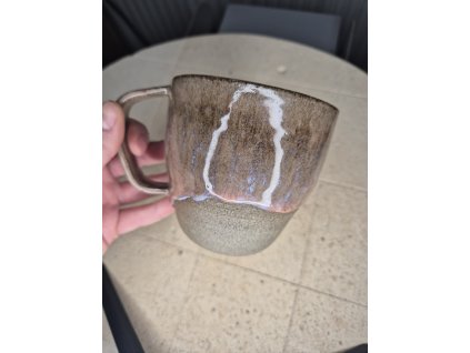 Hrnek Danuška 440 ml