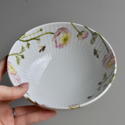 Porcelánová miska 650 ml - Pryskyřník