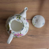 Porcelánová čajová konvice 1000 ml - Růže a pomněnky