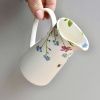 Porcelánová konvička na mléko  - Luční květy