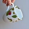 Porcelánový hrnek 380 ml - Maliny a ostružiny