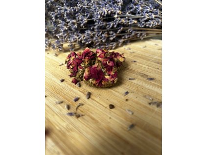 Senná srdíčka a růží