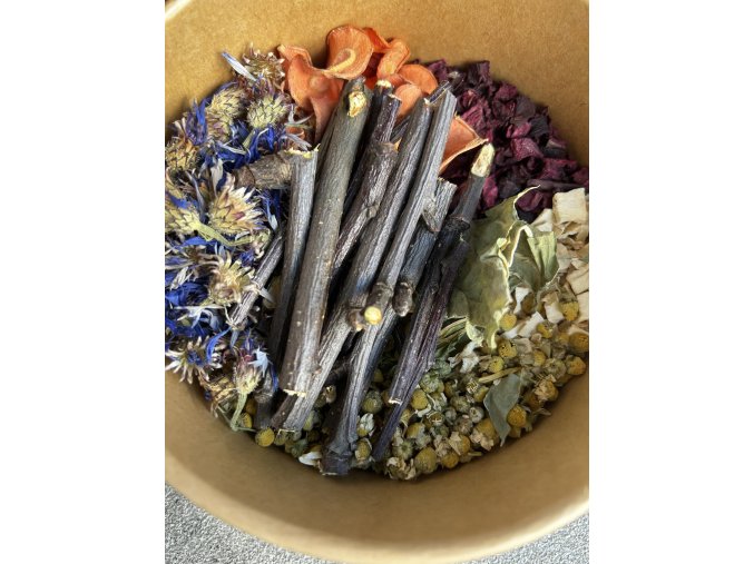 Miska plná péče o imunitu a zoubky