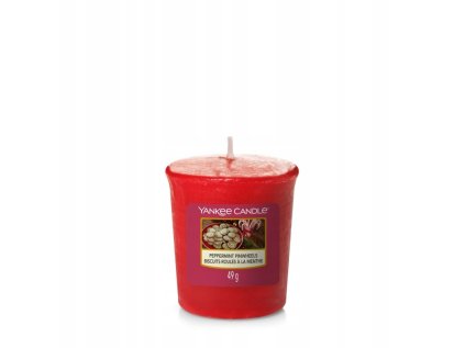 Vianočná sviečka Yankee Candle - Peppermint Pinwheels 49g