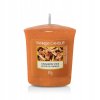 Vianočná sviečka Yankee Candle - Cinnamon Stick 49g