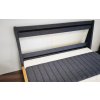 Levitující postel Ulf 160x200 cm - masiv buk 4 cm (Moření Visby - buk Palisander, Rozměr 160x200, Čalounění - Visby Trinity 16)