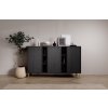 Černá komoda do obývacího pokoje