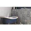 Retro koupelna s patchworkovými obklady Deceram PAM Sloane Cement decor MIX 22,3x22,3