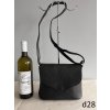 1661 crossbody malé d28 černá