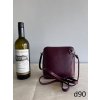 8751 malé crossbody d90 švestková