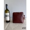 8751 malé crossbody d10 rubínová