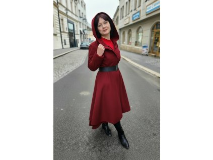 Temně červená - Stella