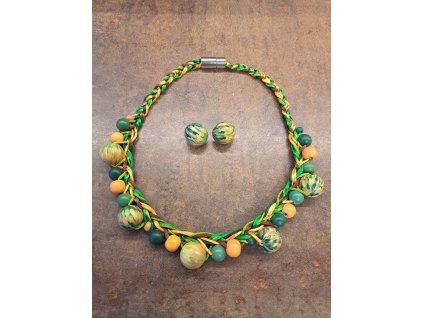 Zelený korálkový set masivní  náhrdelník + náušnice