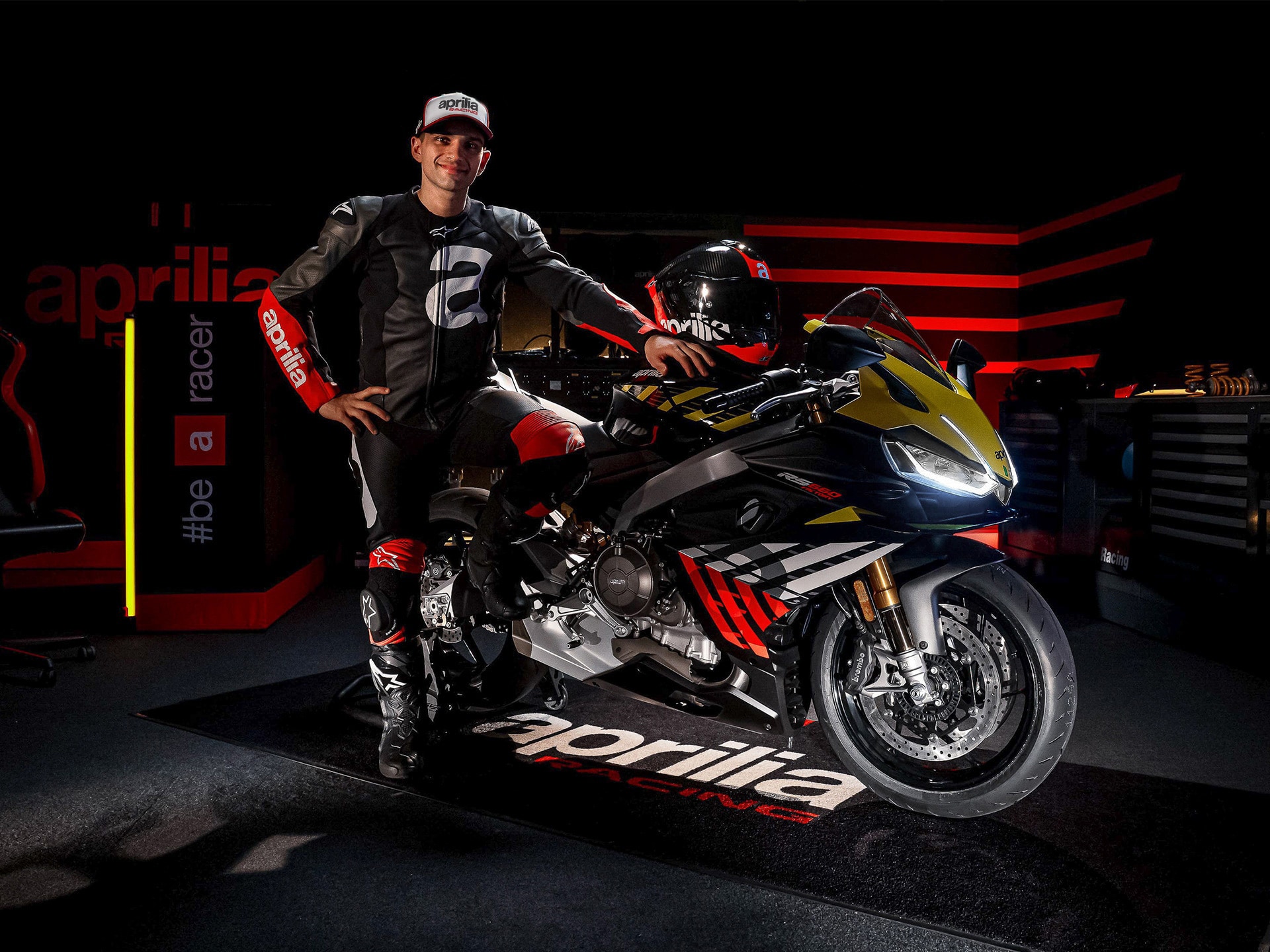 WI-Aprilia-RS-660-D-1920x1440-01-N