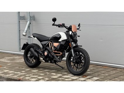 Ducati Scrambler 10° RIZOMA