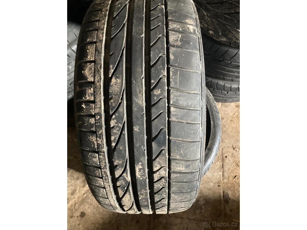 Bridgestone 215/40 R17