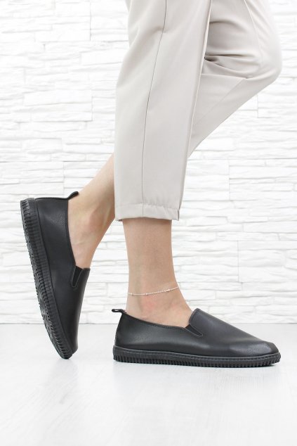 Černé slip on tenisky 11606 21ALL (1)