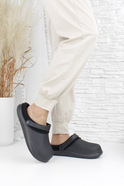Zateplené gumové nazouváky W2107B (1)