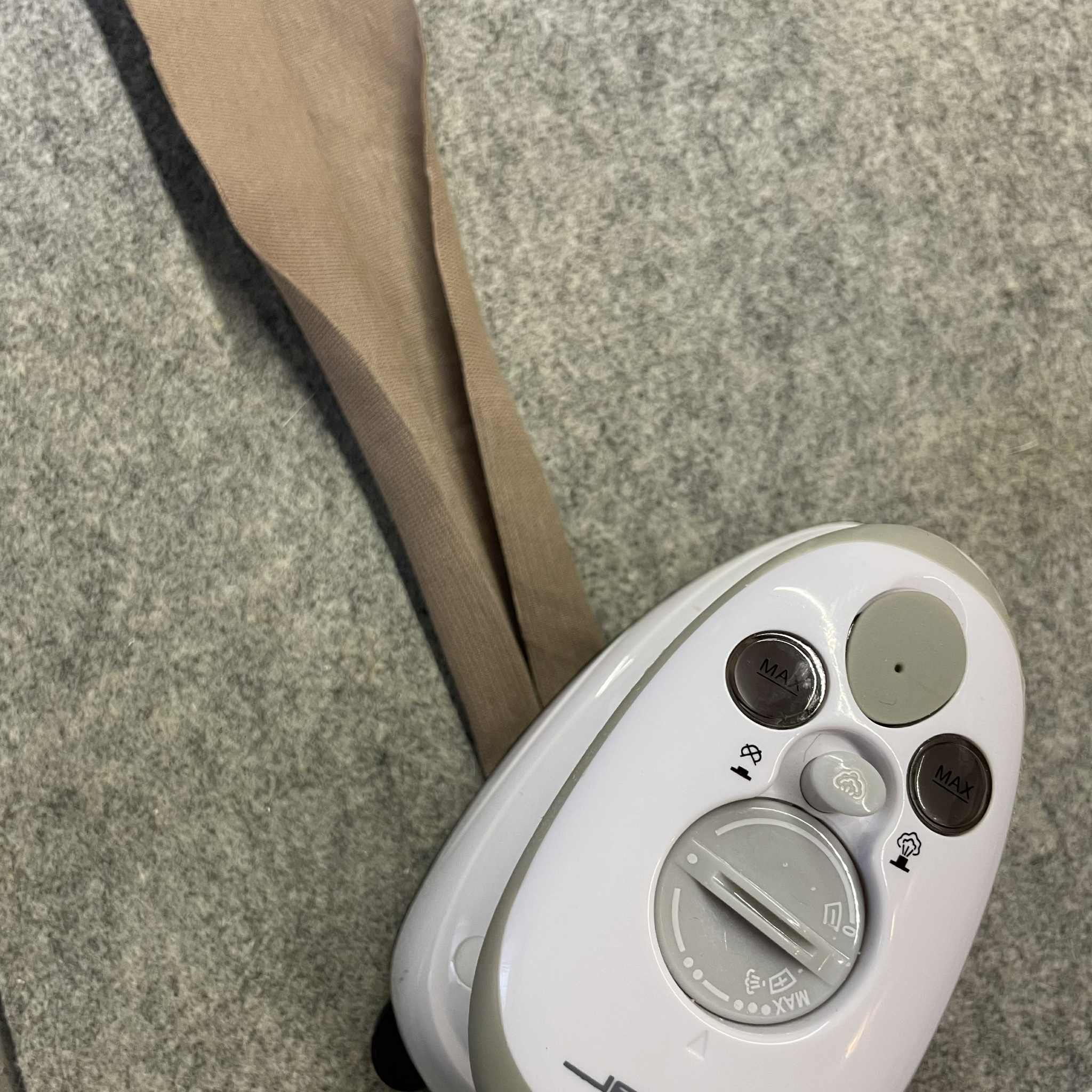 49acd75b-5406-4954-9686-e2d29330b169