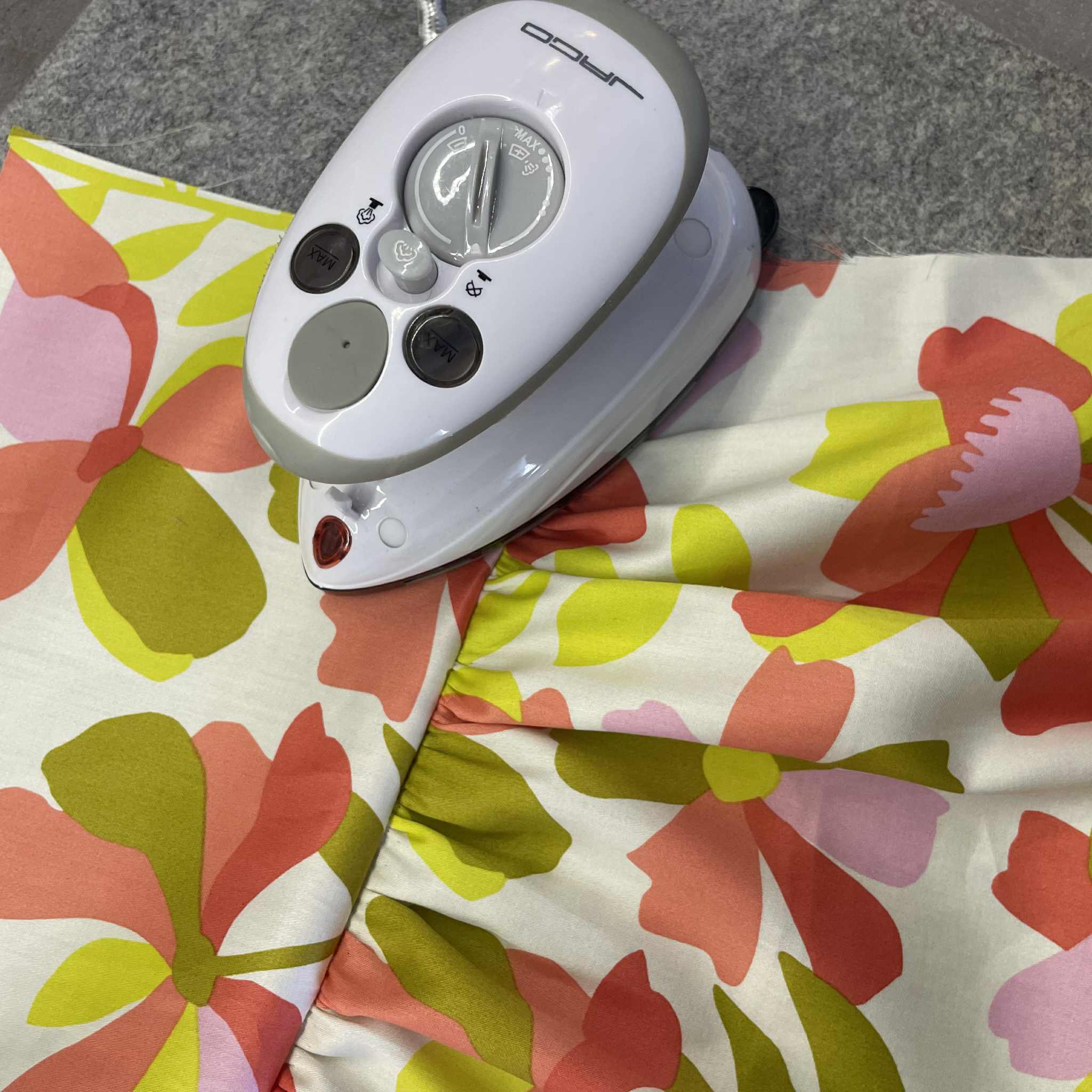 5421efaa-daab-4695-bdd6-8b9e87e7703a