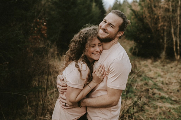 Dobradruzi vidí novou příležitost i ve střepech, aneb jak jsme řekli ANO životu