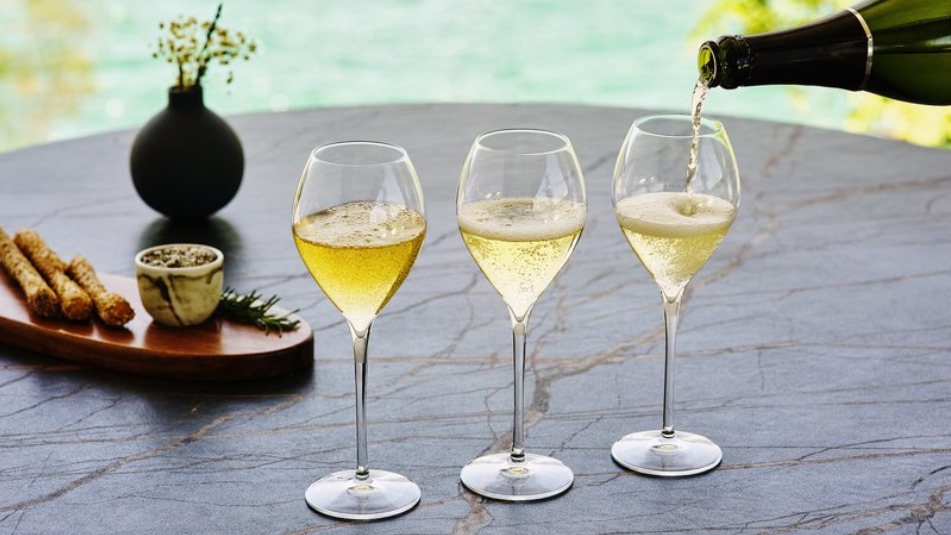 Šumivá vína Cava D.O. | DobraVina.cz