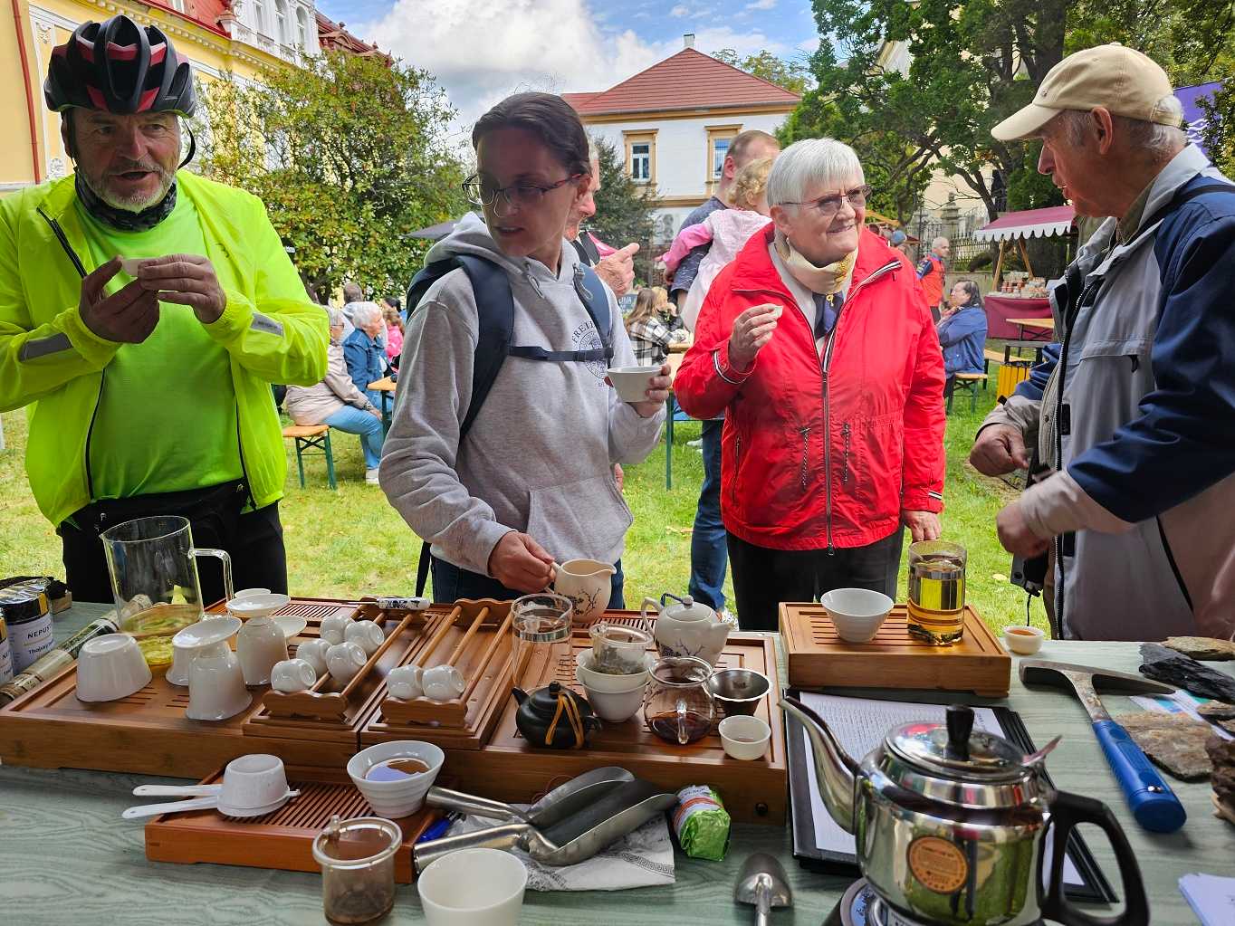 asske-trhy-muzeum-2025-09-13-caje-a-byliny-DobreCaje.cz-DegustaceCaju.cz