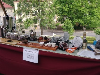NepustilTea bar asske sklepy 2024 05 25 nad svahem aslerovych snah 01