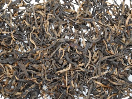 vietnamsky cerny caj Ha Giang Wild Black Tea 2022 shan tuyet NepustilTea.cz dry leaf