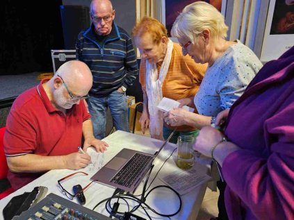 senior seniorum caj a cajova kultura U3V podpis indexu