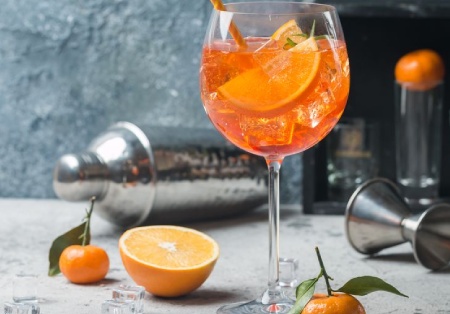 Aperol Spritz, Hugo a Limoncello Spritz: Recepty, tipy a prečo ich milujeme