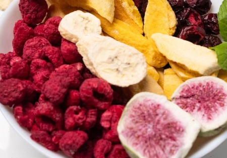 Lyofilizované ovocie – chrumkavé vitamínové bomby bez kompromisov