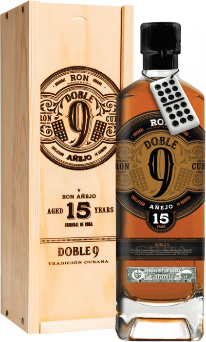 Doble 9 Añejo 15y 38% 0,7 l (kazeta)