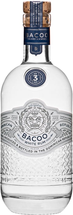 Bacoo 3 ročný White rum 43% 0,7l