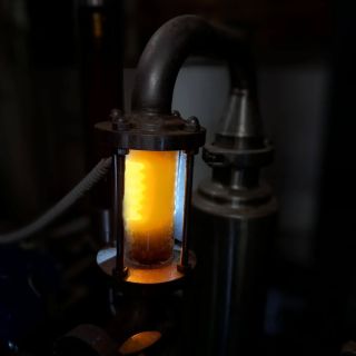 Z alchymistické dílny? Nikoli. Z pivovaru @geniusnoci a loňského vaření piva Čarovná. Letošní várka se bude "vyčarovávat"...