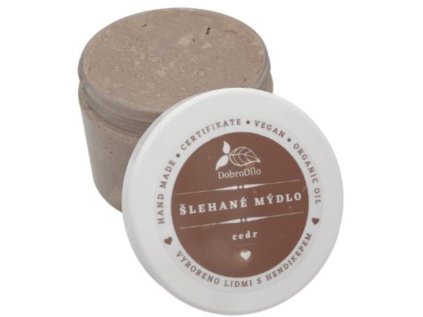 Šlehané mýdlo s vůní cedru