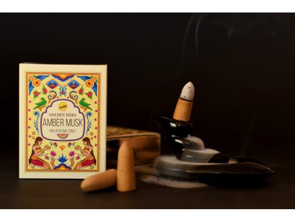 Stojan na vonné kužele Vodopád