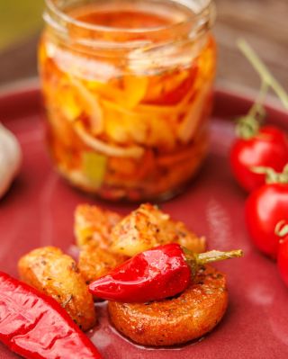 Tuhle vůni pozná každý i poslepu! 👃🧀 Věděli jste, že tvarůžky patří mezi nejzdravější sýry? Jsou přirozeně bez tuku, plné...