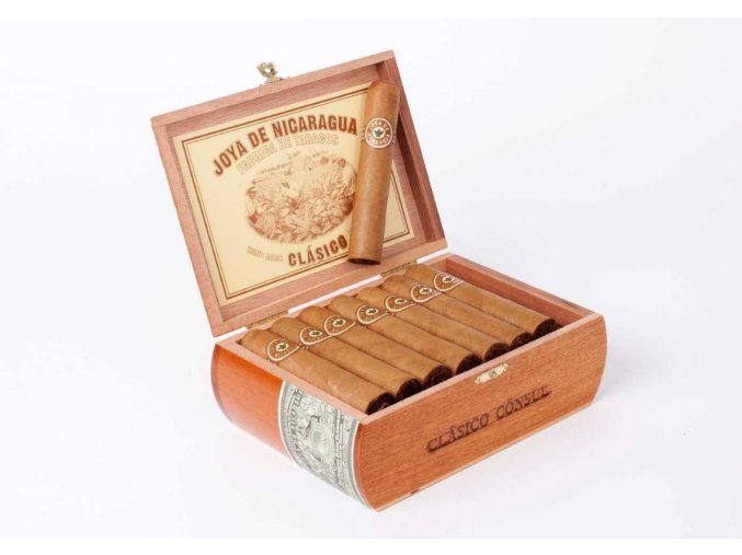 http://cigarro.cz/wp-content/uploads/2013/09/clasico_consul_box.jpg?651455