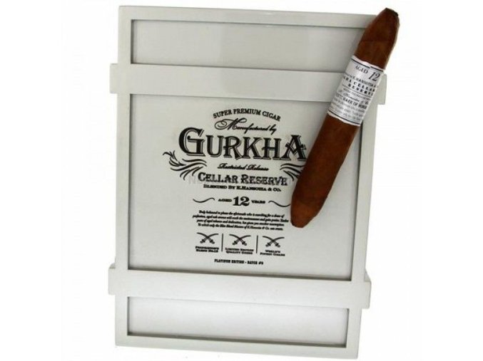 https://doutniky-rb.cz/image/cache/data/gurkha/12y-platinum/gurkha_cellar_reserve_12y_platinum_hedonism-grand-rothchild_box-800x600.jpg