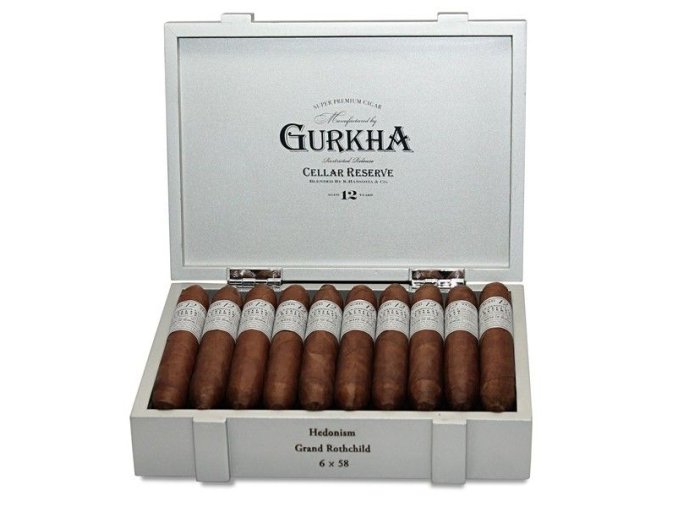 https://doutniky-rb.cz/image/cache/data/gurkha/12y-platinum/gurkha_cellar_reserve_12y_platinum_hedonism-grand-rothchild_box_20ks-800x600.jpg