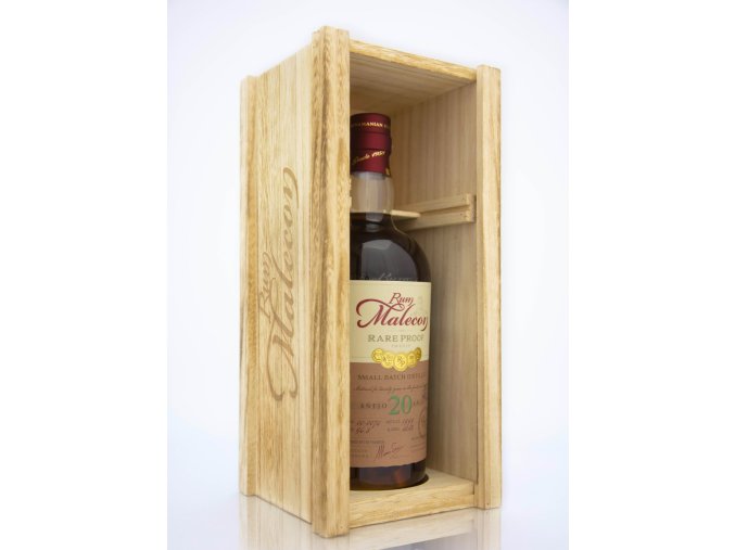 Rum Malecon Rare Proof 20 yo Wood Box 1399x1920