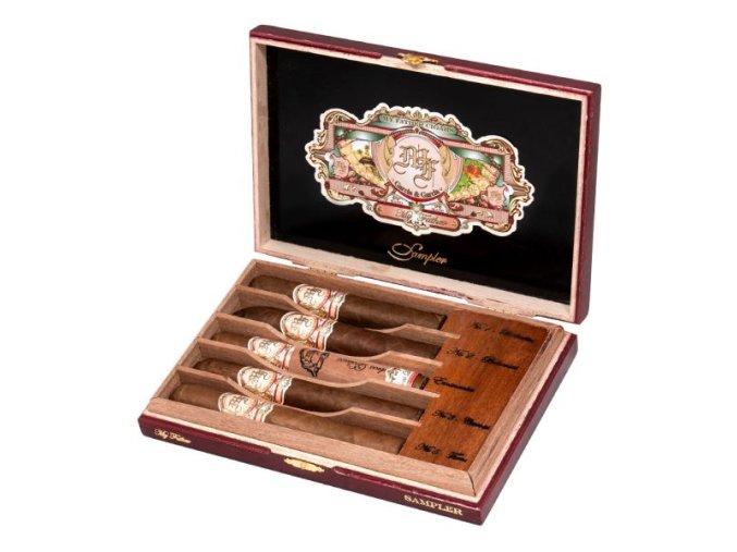 My Father Original 5 Cigar Sampler open